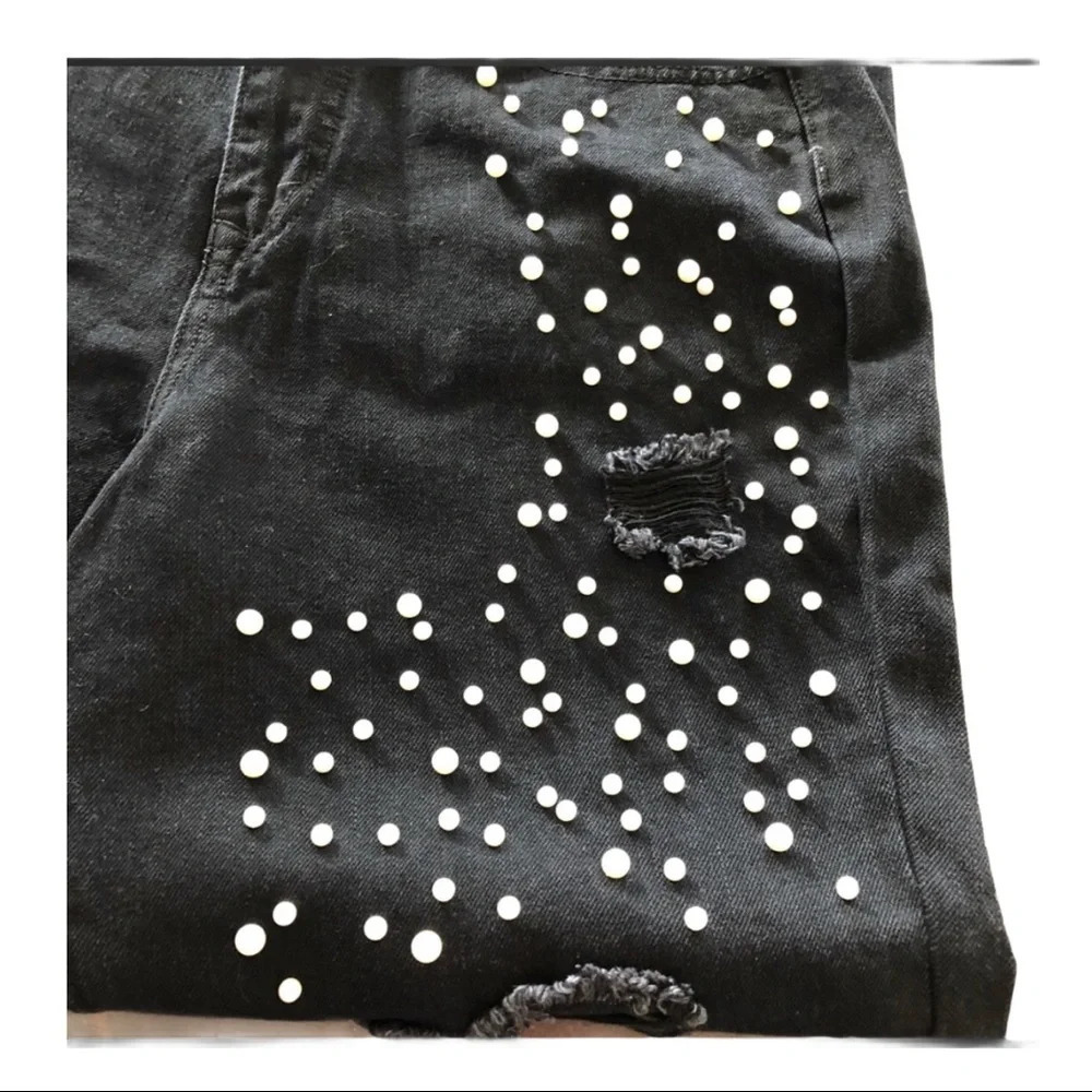 🛍️3/$40 Misguided Distressed Black Denim Jeans Pearls Accents Size 8 - Picture 4 of 7